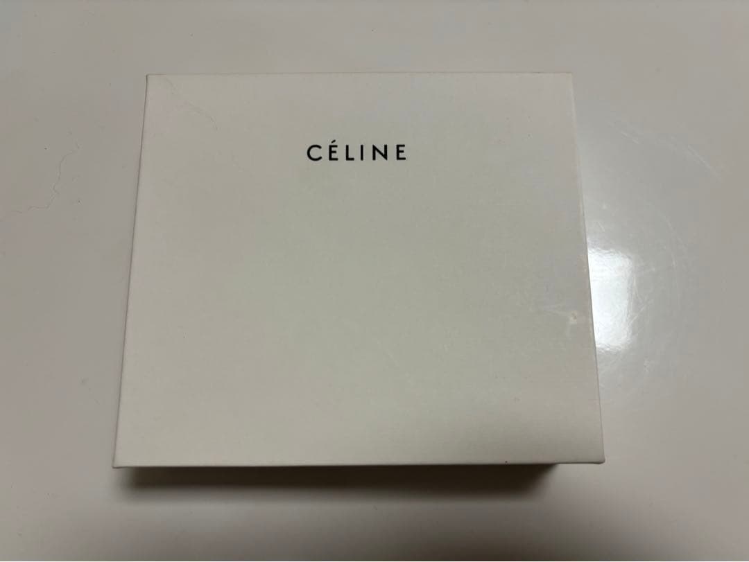 CELINE バーベルエクストラシン ノットバングル