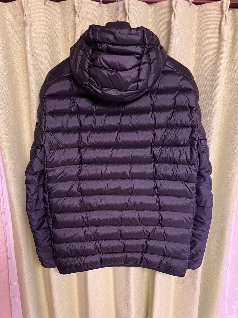 STONE  ブラック ダウンジャケット、サイズS