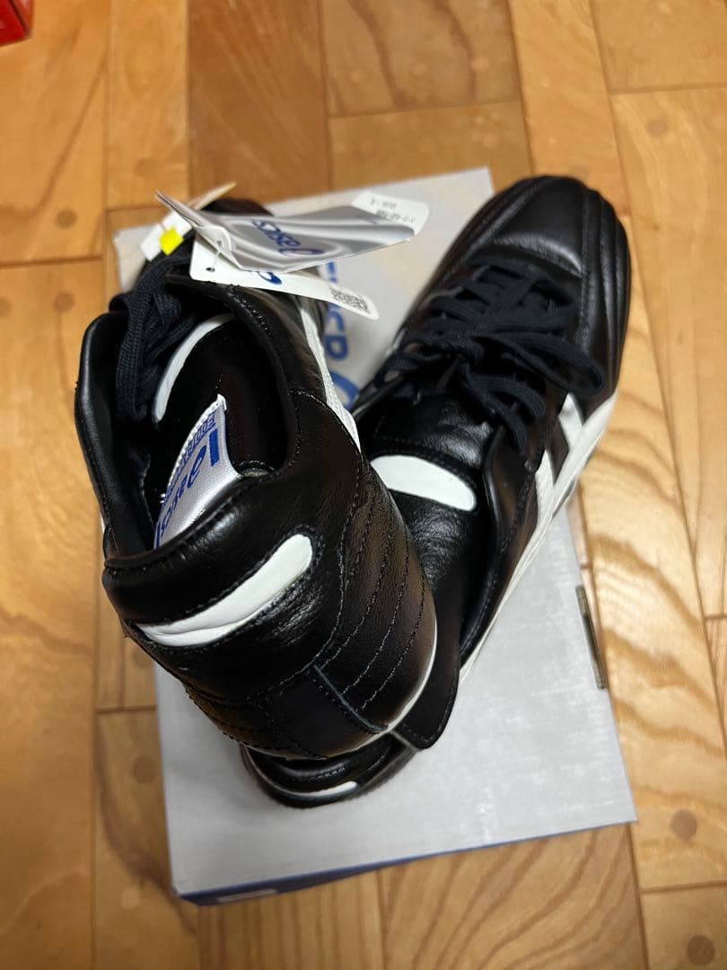 新品　超激レア　廃盤品　アシックス　2002 27.5cm X-FLY