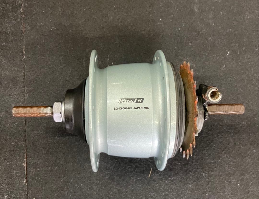 SHIMANOインター８内装ハブSG-C6001-8R 36H