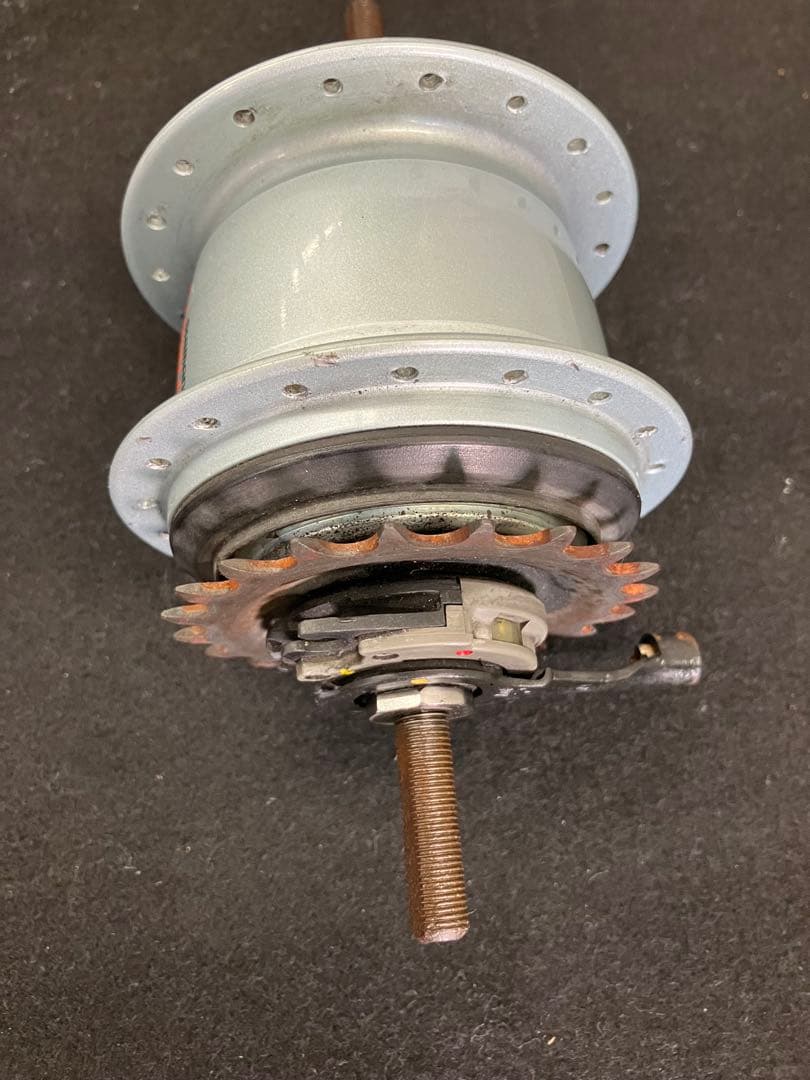 SHIMANOインター８内装ハブSG-C6001-8R 36H