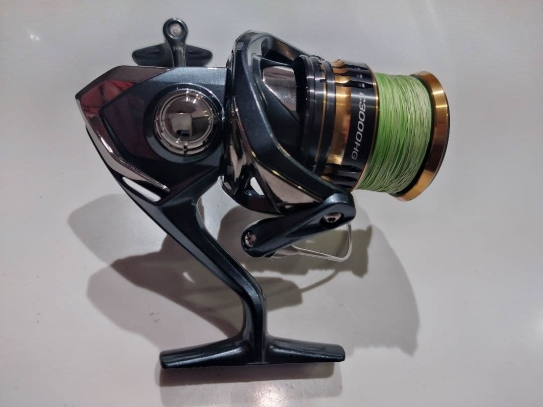 21アルテグラ C3000HG スピニングリール