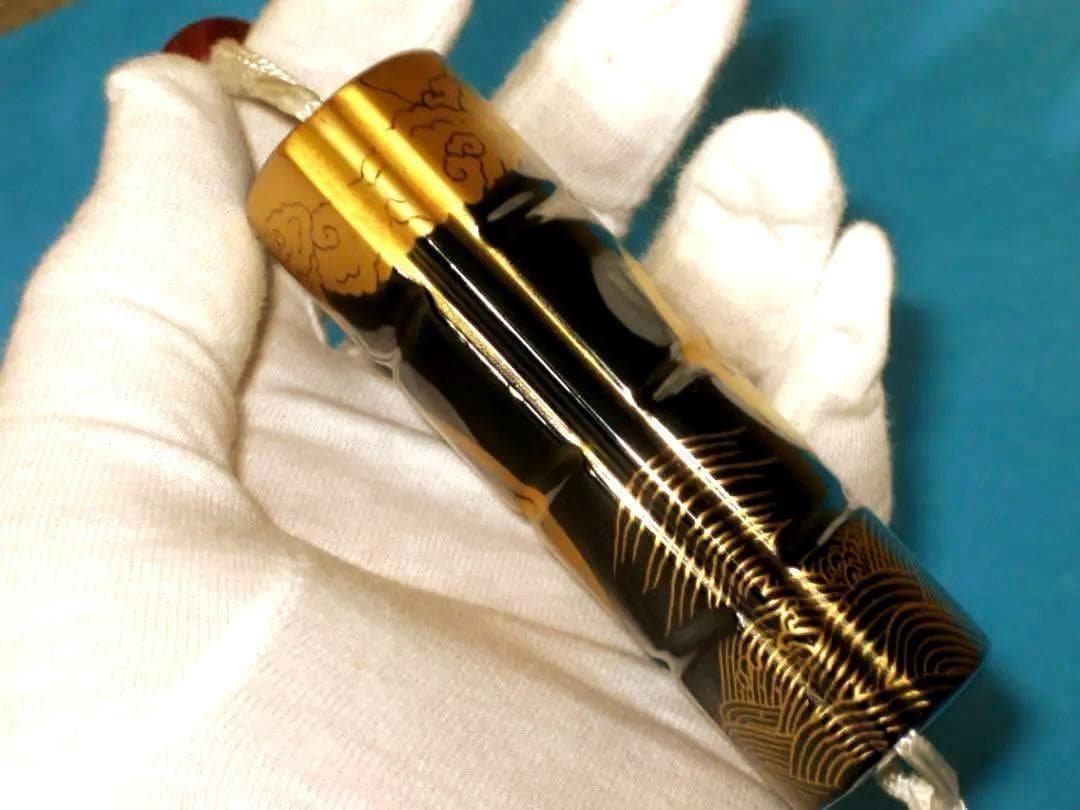 水戸黄門 印籠 三つ葉葵 里見浩太朗 武田鉄矢 - メルカリ