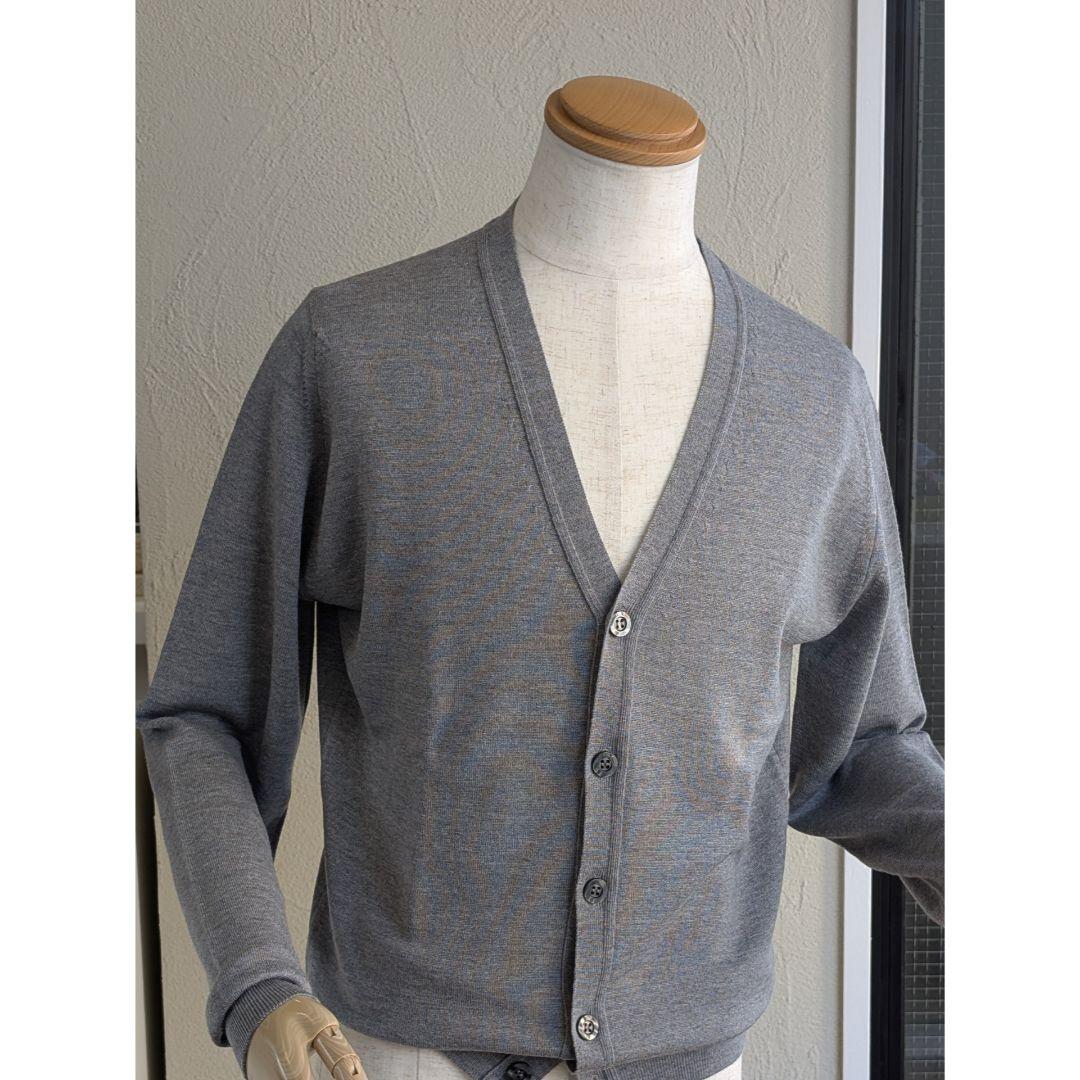 新品タグ付きグレーJOHN SMEDLEY カーディガン サイズ L - メルカリ