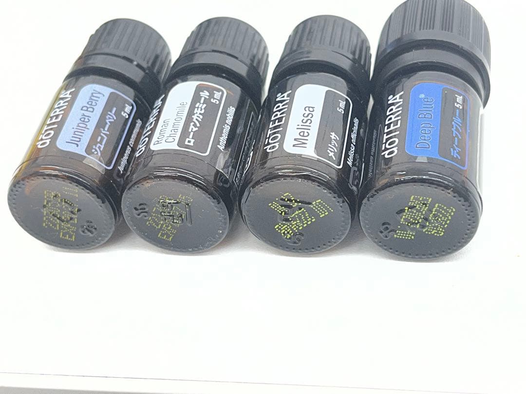 doTERRA エッセンシャルオイルセット　開封品　8本セット