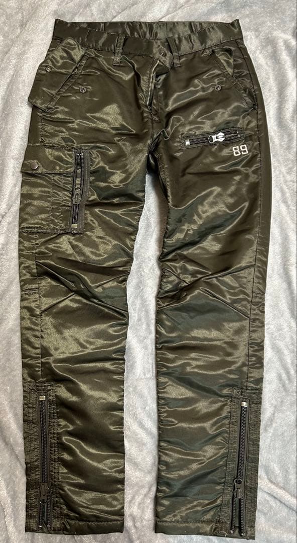 PEARLY GATES 　ナイロンパンツ(カーキ）　1/4までおまけ付