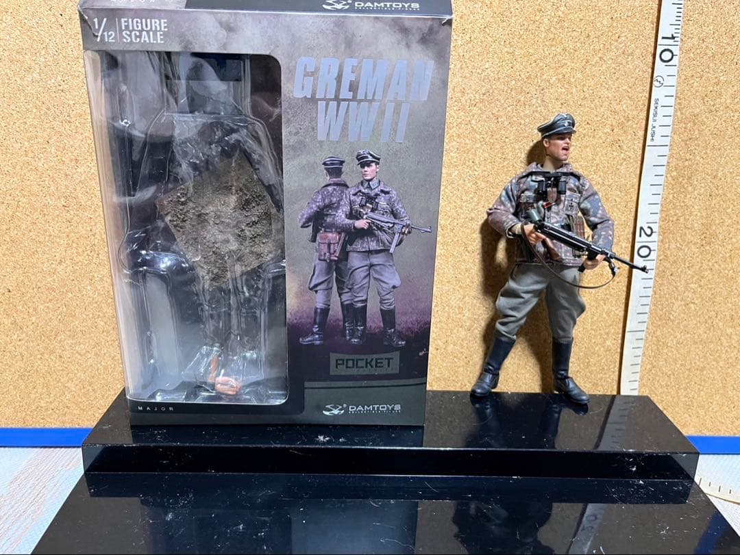 1／12ポケットエリートシリーズww II第2SS装甲師団ダス.ライヒ少佐