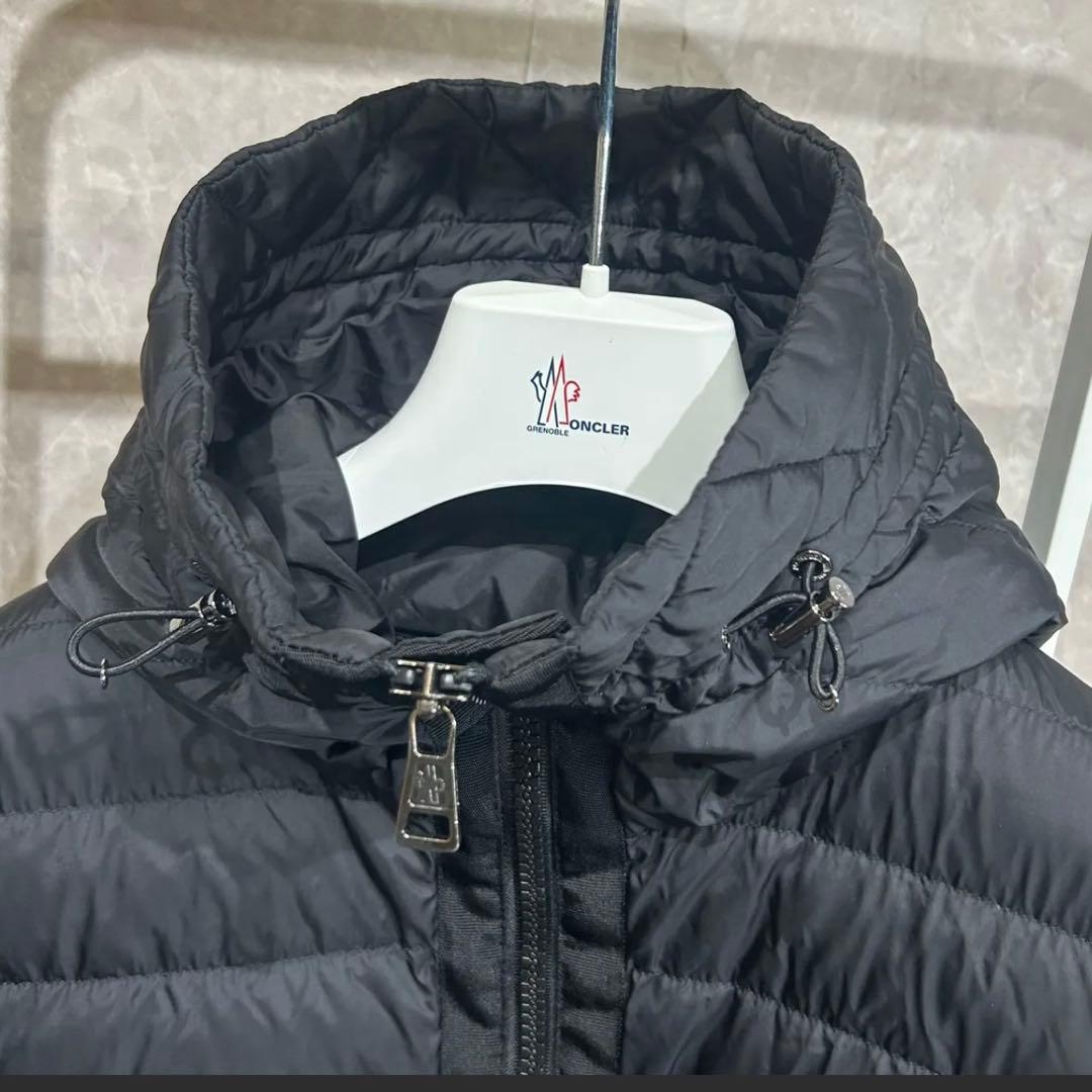 モンクレール　MONCLER ハイブリッド　ダウン　ニット　ダウンジャケット