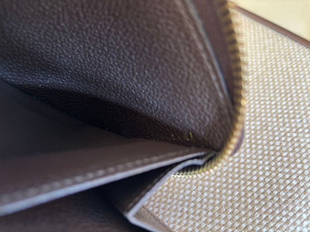 ルイヴィトン モノグラム アンプラント ジッピーウォレット　ブラウン