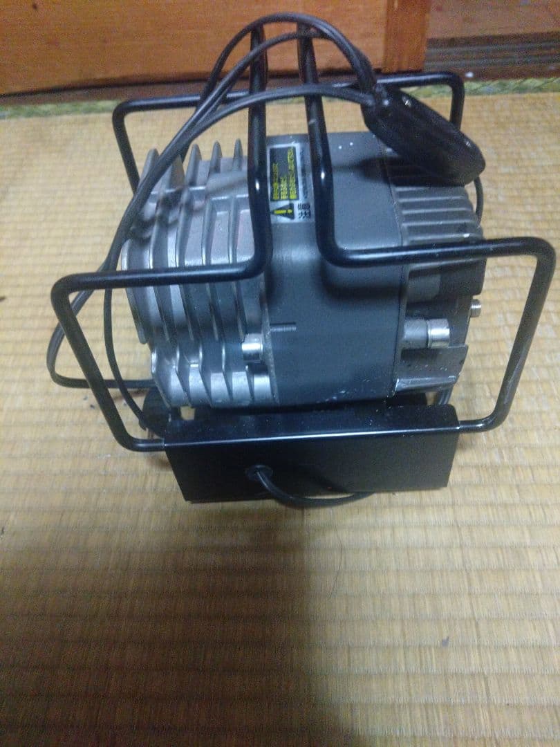 今週末！限定値下げ！クレオスレギュレーターＬ７ハンドビース付きコンプレッサー