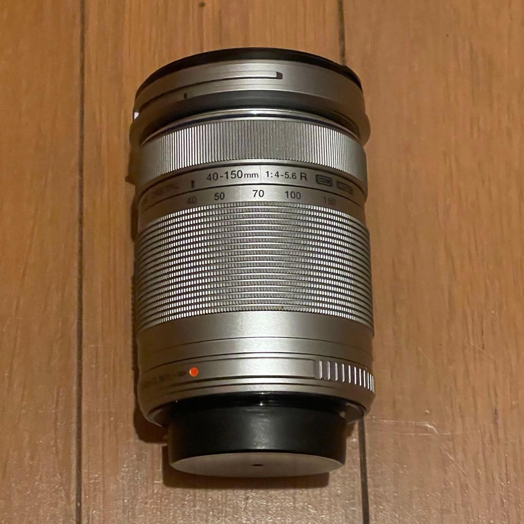 ほぼ新品 オリンパス OLYMPUS M.ZUIKO 40-150mm ズーム