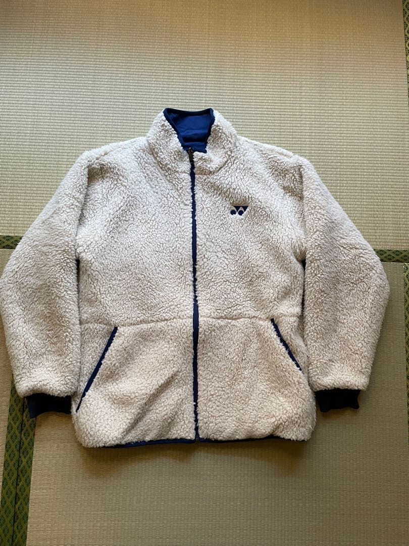 YONEX リバーシブルボアジャケット