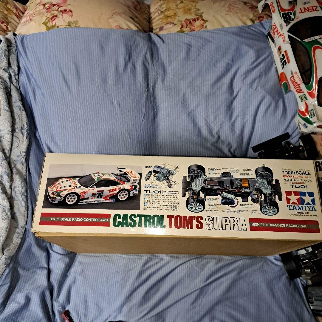 タミヤCASTROLTOM'S-SUPRA 2000 TOM -4WD1式セット