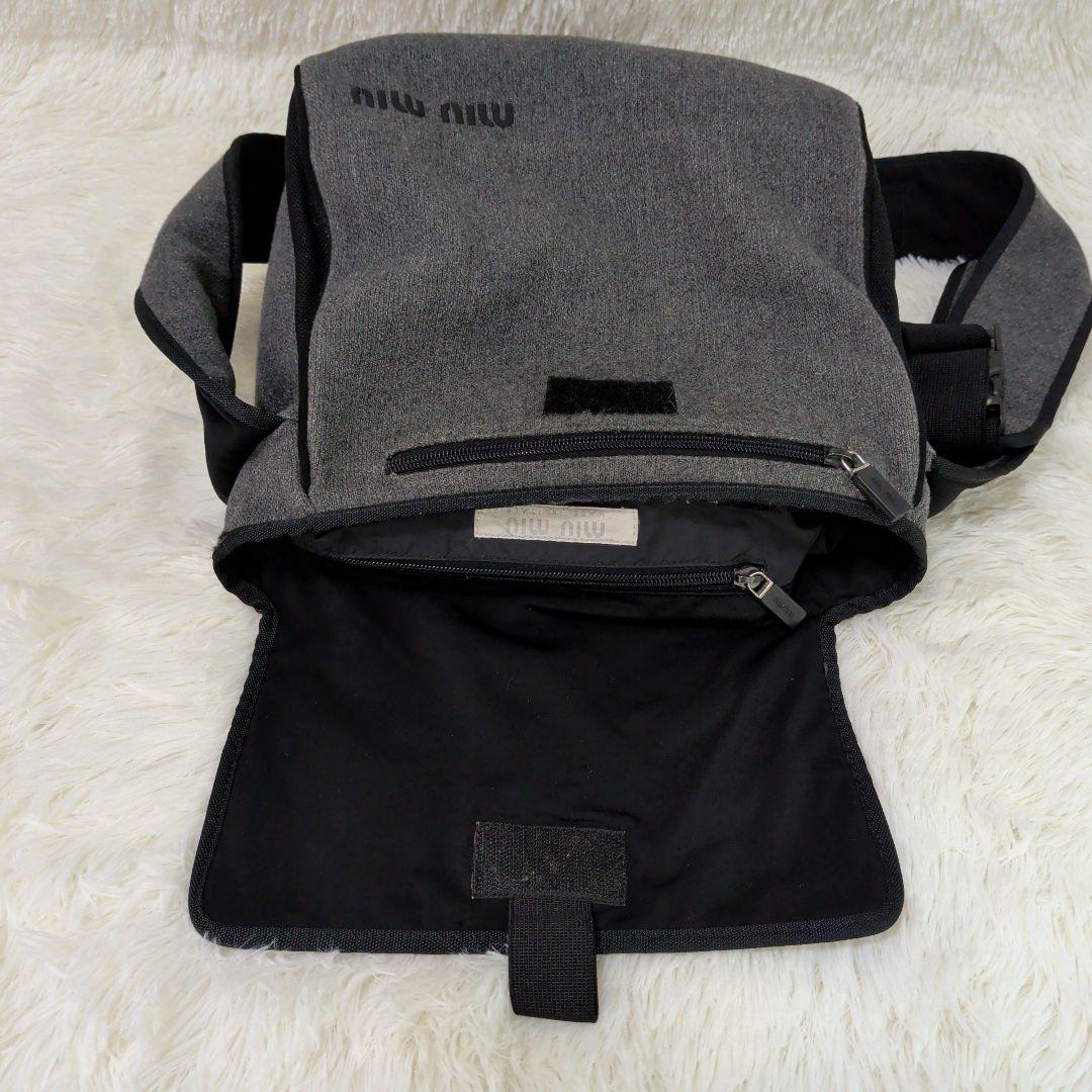 バッグ Archive miumiu Wool Shoulder Bag 90-00s