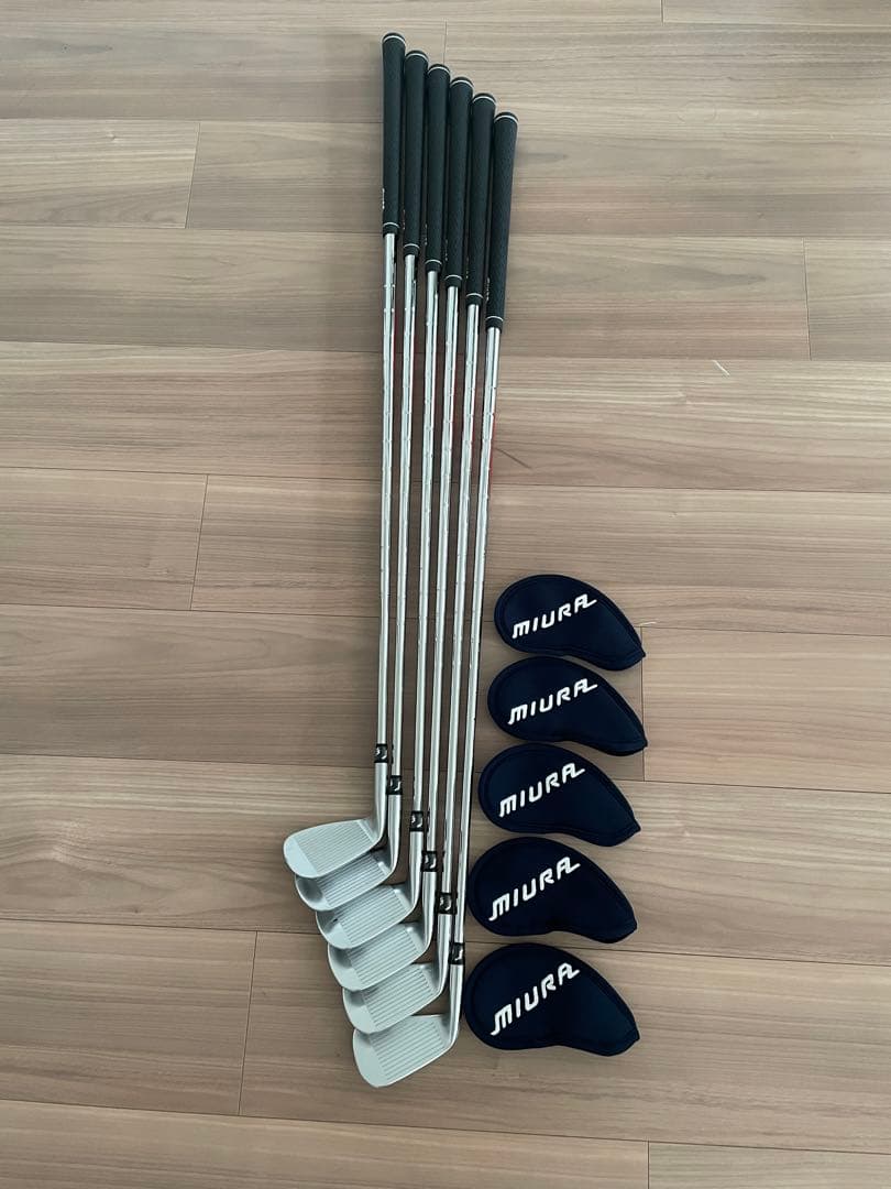 三浦技研CB302 アイアンセット 6本 (#6〜G) ヘッドカバー付き三浦技研