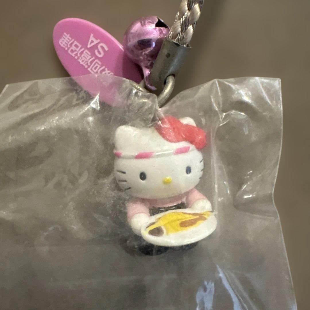 ハローキティ　ご当地ストラップ　静岡　沼津干物　茶柱　静岡おでん　安倍川もち