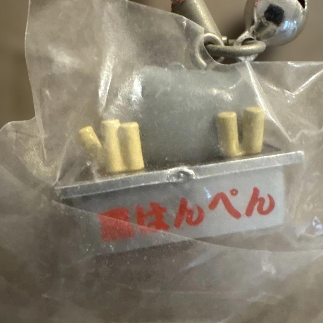 ハローキティ　ご当地ストラップ　静岡　沼津干物　茶柱　静岡おでん　安倍川もち