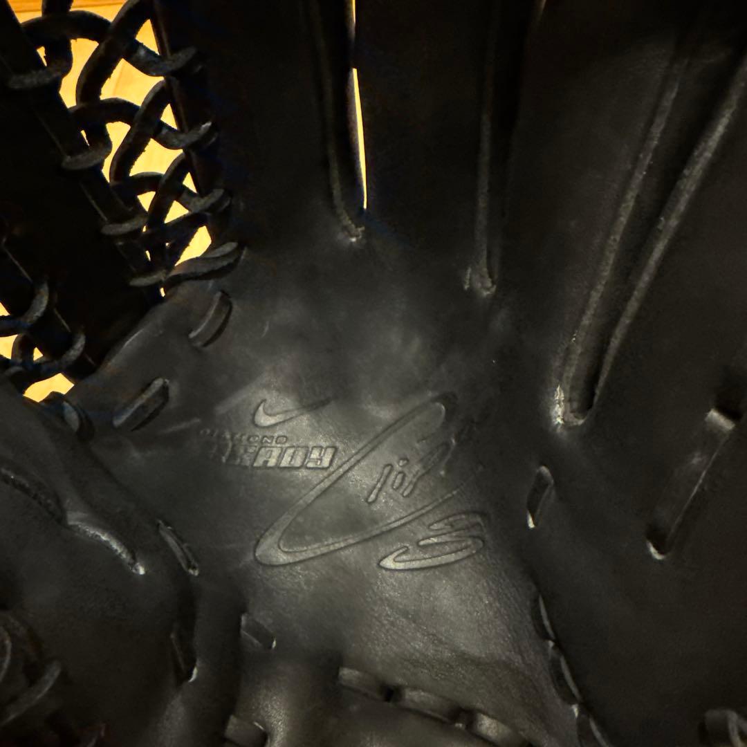 Nike 軟式グローブ 黒