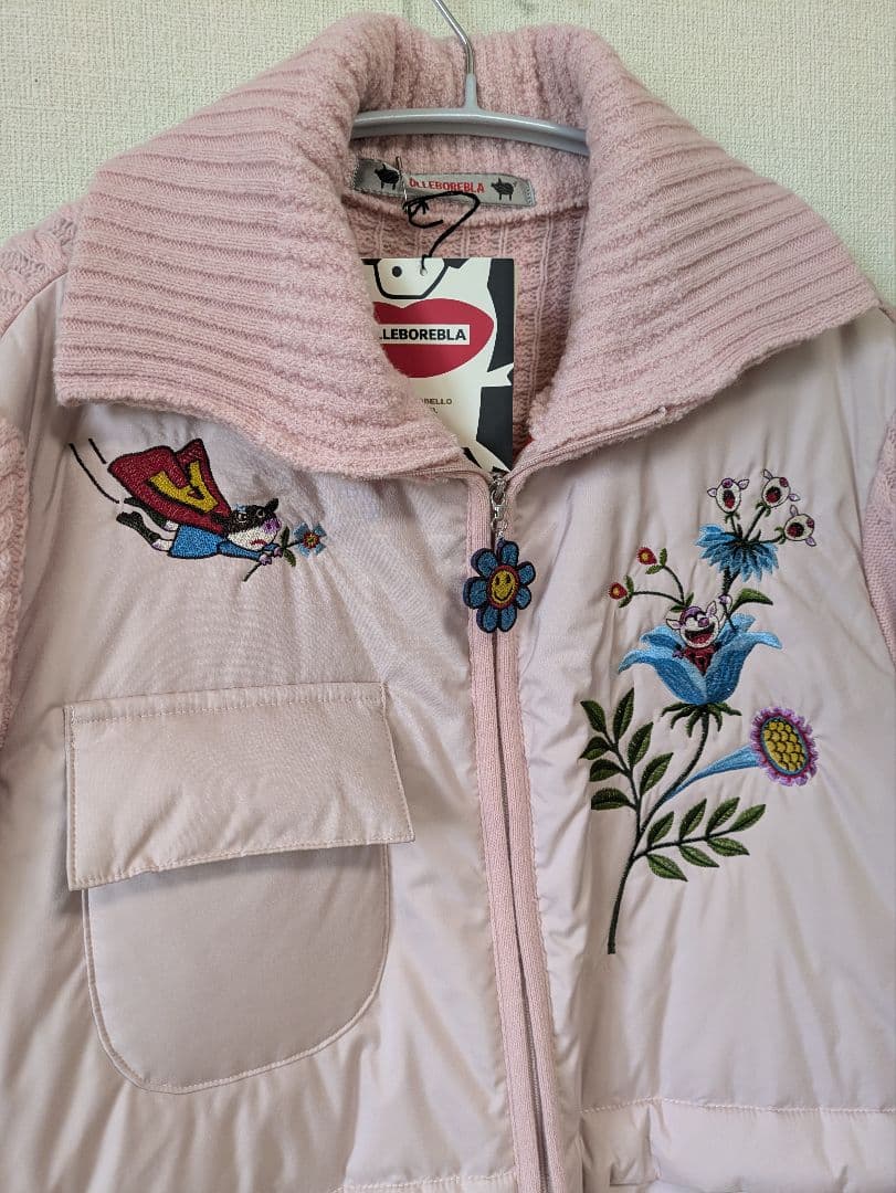 専用です。アルベロベロ♥️ぶたさん刺繍入りニットと中綿　ピンクロングコート