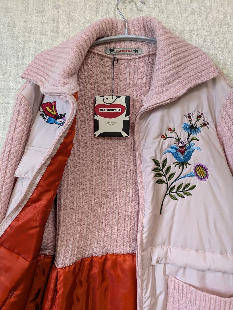 専用です。アルベロベロ♥️ぶたさん刺繍入りニットと中綿　ピンクロングコート