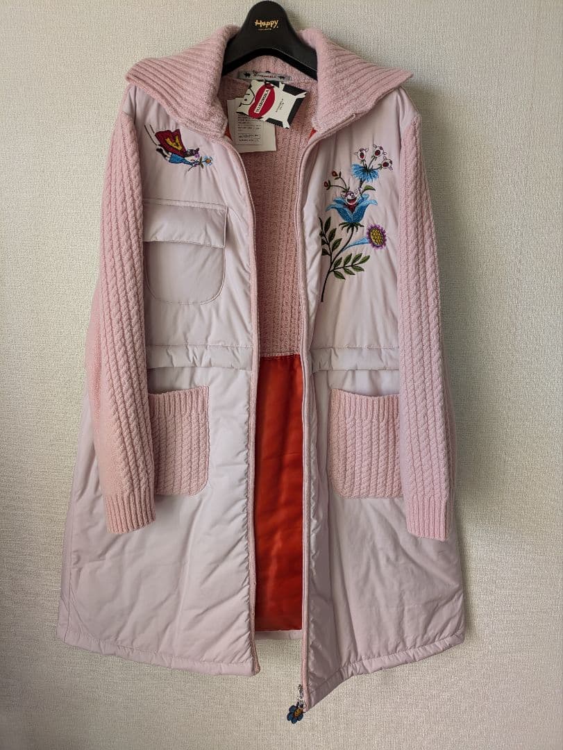 専用です。アルベロベロ♥️ぶたさん刺繍入りニットと中綿　ピンクロングコート