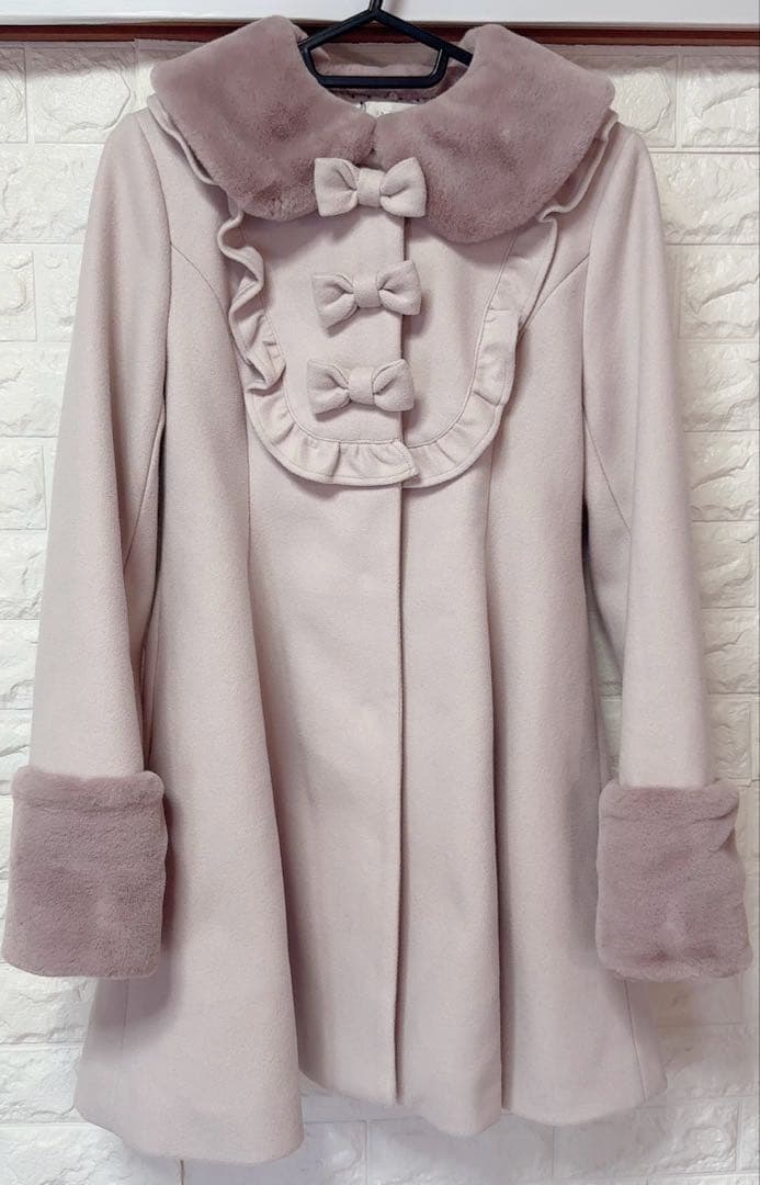 pium ヨークフリルリボンドーリーコート ピンク 完売品 再販なし