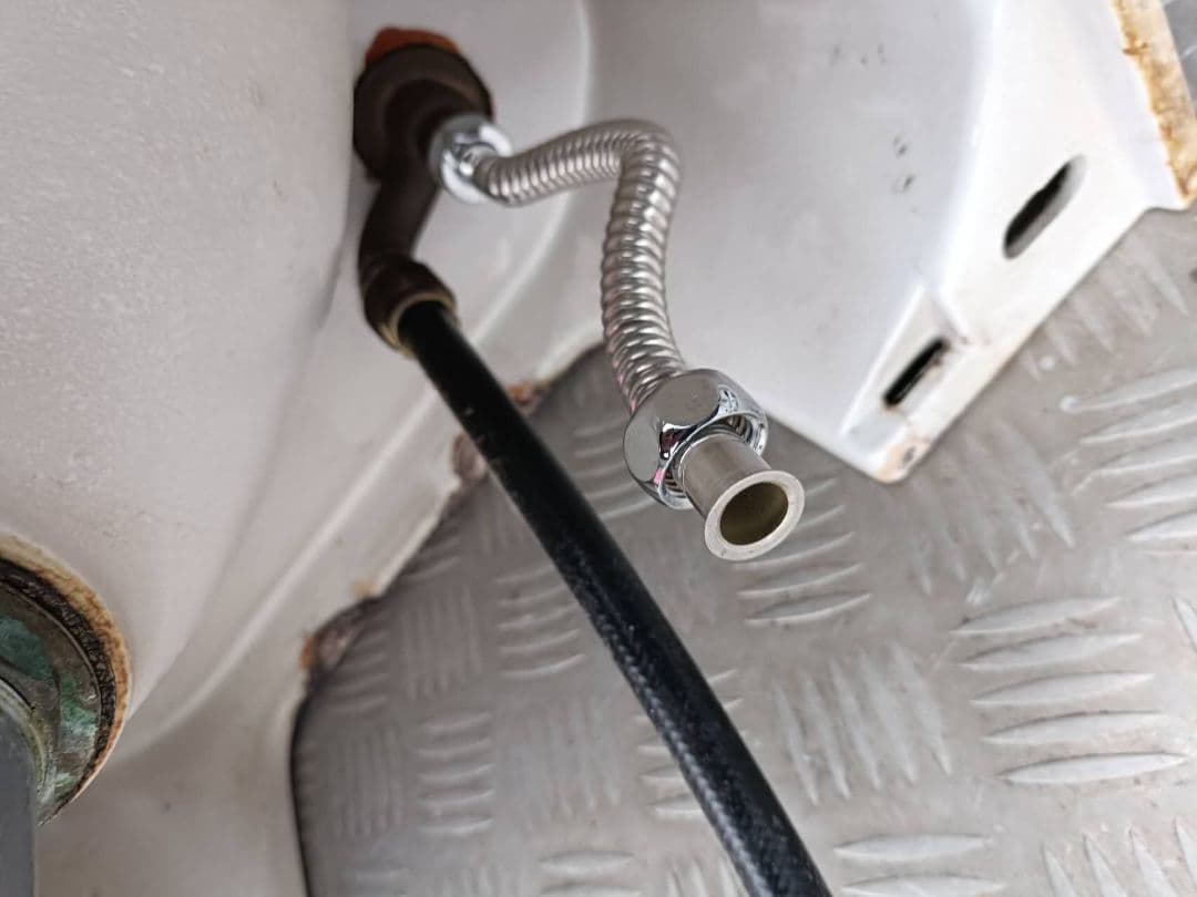 2台在庫 タカラベルモント 美容室サロン用 掛壁式理髪洗う シャンプー