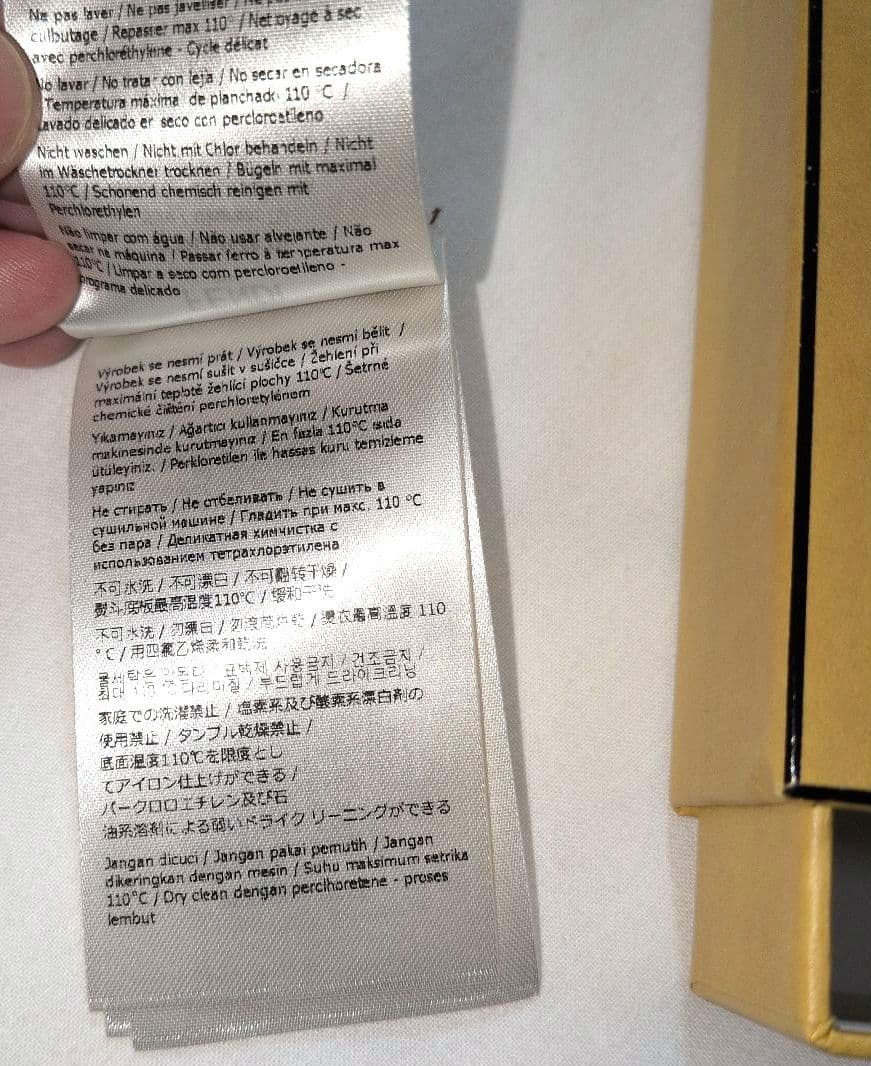 FENDI/ラッピー/ピンク＆ブラウンシルク バンドゥ リボン＆箱＆紙袋＆タグ