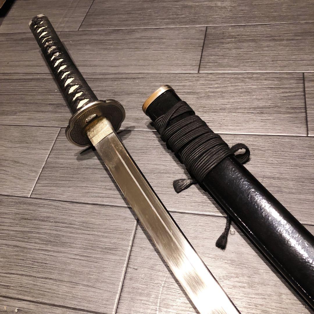 高級模造刀　高級居合刀　亜合金刀身　名刀　居合刀　銀鍔