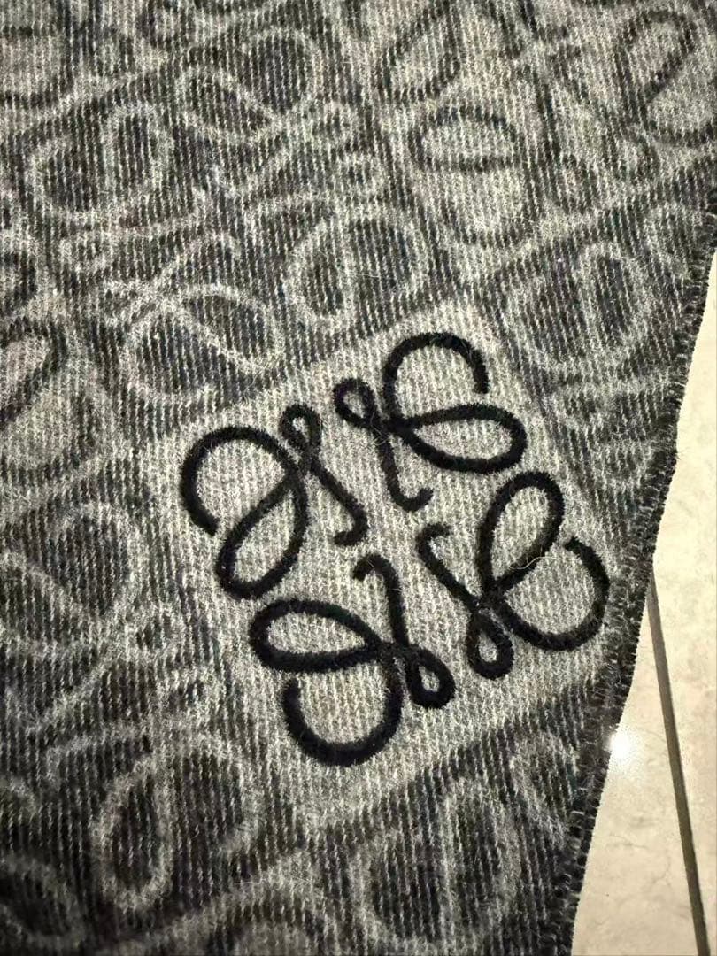 LOEWE ロエベ　カシミヤ　スカーフ