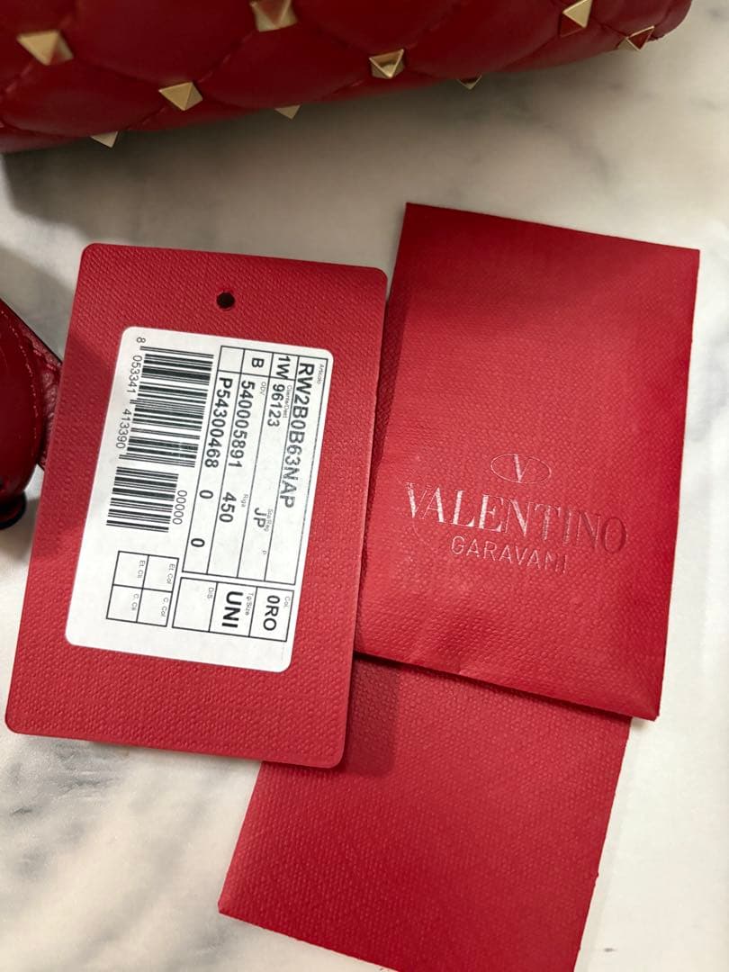 valentinoリュック