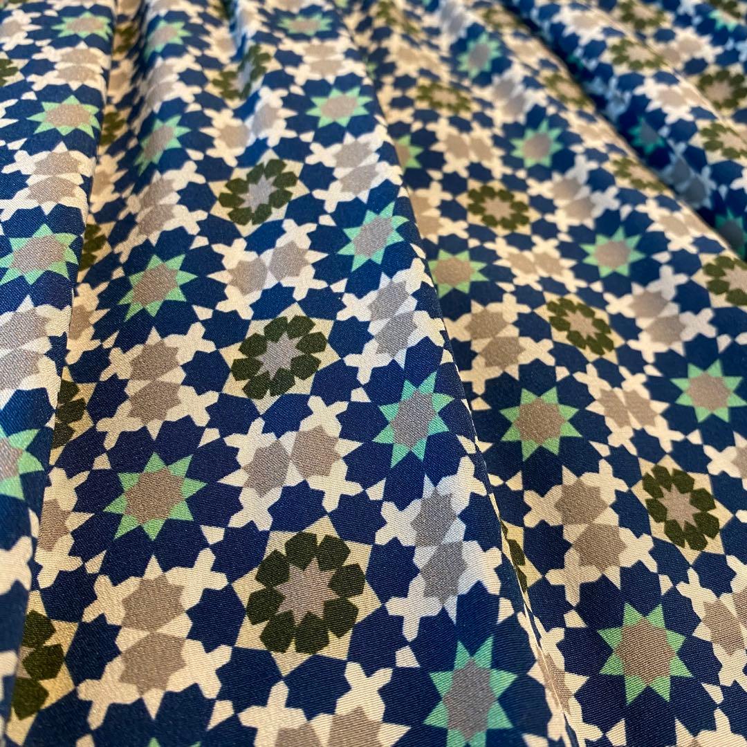 ウィークエンドマックスマーラ　シルク100% ワンピース