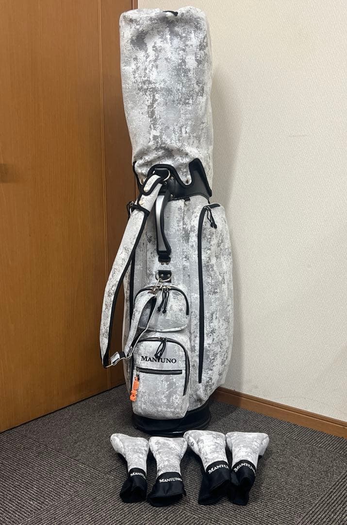 【美品】MANIUNO マニウノ キャディーバック イタリアブランド