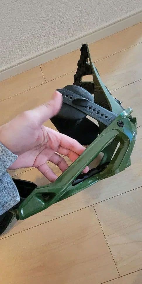 SALOMON RHYTHM スノーボードビンディング