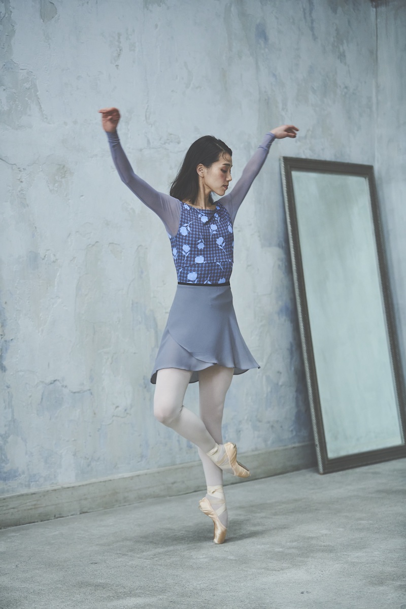 stina / black ribbon wrap skirt / short / gray