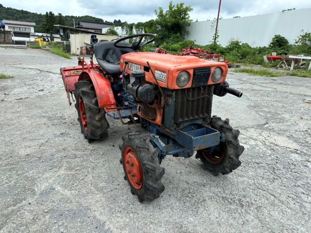 クボタ | トラクター | B5000 | SUN SELECT JAPAN CO., LTD | FARM