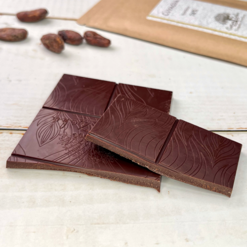 Cacao Zoku / パイナップル＆ベネズエラブレンド | ショコラナビ