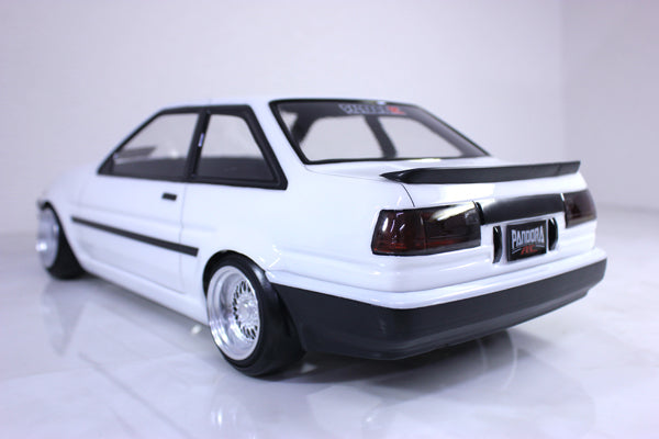 Toyota Corolla Trueno (Pop Up Lights) AE86 Coupe 1-10 Body Set