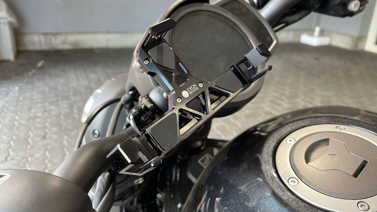 オートバイ用品店＜2りんかん＞限定「MOUNT SYSTEM ABC-8 Black